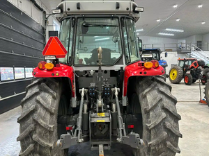 Tracteur Massey Ferguson 5S.135 d'occasion en bon état, année de fabrication 2015 2016 2017 2020 2022 2023 2024, disponible en gros - Product Image 5