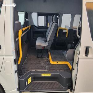 ¡Oferta Imperdible! Toyota Hi-Ace Wagon 2015 Súper Limpia, Cabina Grande, 10 Asientos, Automática, Color Blanco Perla, Van de Lujo - Product Image 4