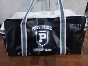 Bolsa de Hockey sobre Hielo de Vinilo 500D Personalizable con Logotipo del Equipo para Entrenadores, Jugadores y Porteros, Hecha en Pakistán - Product Image 5