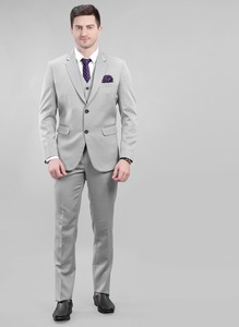 Traje de Hombre de Tres Piezas Gris Claro Elegante de Calidad de Exportación para Fiestas de Padrinos de Boda y Personalización al por Mayor Disponible a Precio de Exportación - Product Image 2