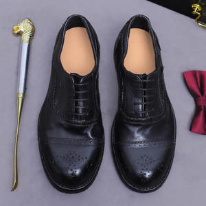 Mocasines de cuero con borlas trenzadas para hombre, diseño italiano, zapatos de vestir sin cordones con detalle de flecos, calzado formal y casual. - Product Image 4