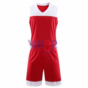 Uniforme de basket-ball de haute qualité imprimé par sublimation grande taille vêtements d'entraînement bas prix livraison rapide fabricant confortable - Product Image 1