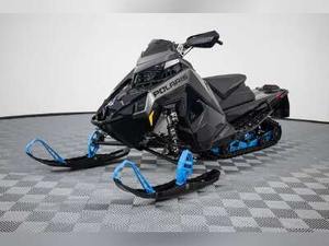 Los más vendidos del 2023: Polaris 850 Switchback XC 146 de 4 tiempos - Product Image 2