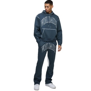 Conjunto deportivo Glory con logotipo bordado personalizado, sudadera con capucha extragrande y pantalones con diseño de bloques de color para ropa urbana. - Product Image 1