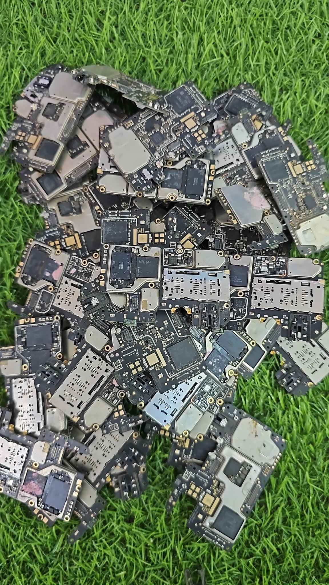 e waste phones