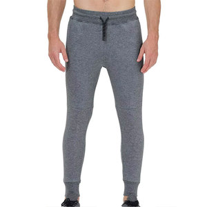 Fabricante de pantalones deportivos clásicos personalizados que ofrece joggers de algodón suave con cintura elástica y opciones de bordado personalizado. - Product Image 2
