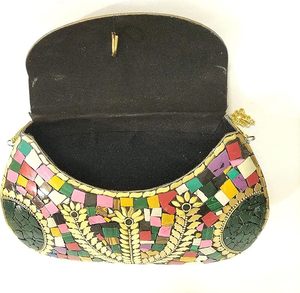 Bolso de Mano Rojo Ecológico Pintado a Mano para Mujer, Hermosa Artesanía de Resina Importada, Decoración y Regalo Hechos a Mano para Bodas - Product Image 2