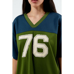 Camiseta de fútbol de moda con estampado sublimado personalizado, camiseta de equipo corto de malla con diseño bordado - Product Image 2