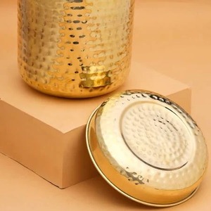 Boîte de rangement en laiton de haute qualité Récipient en métal fabriqué à la main pour conteneur d'épices à grains disponible au meilleur prix - Product Image 1