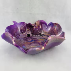 Bol en résine aux tons terreux par Tradebyd pour les maisons boho pièce de décoration d'art unique pour les espaces intérieurs soul - Product Image 1