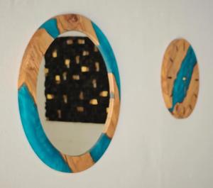Top Quality Handmade Resin <b>Wall</b> <b>Mirror</b> And Wood <b>Wall</b> <b>Mirror</b> Home Decorative <b>Wall</b> <b>Mirror</b> With Customize Color At Low Price - Product Image 1