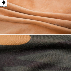 เสื้อมีฮู้ดแบบสวมหัวของผู้ชายผ้าฝ้ายโพลีเอสเตอร์ผ้า100% สีทึบดีไซน์ตามสั่ง - Product Image 6