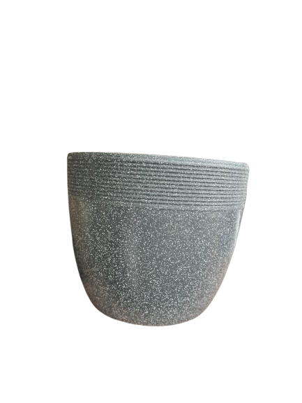 สีเทาเข้ม