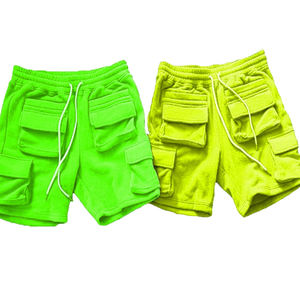 Vente en gros de shorts décontractés grande taille pour hommes 100% coton sweats cargo avec poche avant style streetwear - Product Image 6