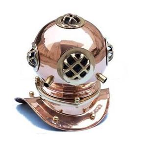 Casco de buzos de buceo de latón en miniatura náutico de tendencia superior Casco de decoración de exhibición de oficina en casa antiguo al mejor precio. - Product Image 1