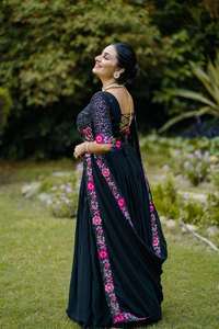 Belle tenue de créateur couleur incroyable Georgette Lehenga Choli & Dupatta avec broderie unie et fil à paillettes à vendre - Product Image 6