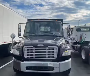 Genuine Used 2014 2016 2017 2018 For-<b>Freightliner</b> M2 106 24 ft Flatbed <b>Truck</b> - 6,9 Speed Automatic, Liftgate Ready to Export - Product Image 5