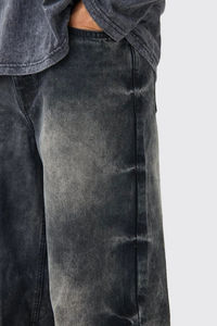 Pantalones de mezclilla de alta calidad para hombre, estilo streetwear, con bolsillos cargo de color sólido personalizados, diseño personalizado para hombre, cómodos, con ODMOEM. - Product Image 6