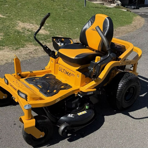 Cortadora de Césped Cub Cadet ULTIMA ZT2 60 2026, Motor de 4 Tiempos, 5000W, 196cc, Cilindro Único, Altura Máxima de Corte de 1000 mm, 230V - Product Image 1