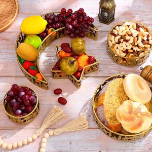 Bandeja DE SERVICIO DE METAL islámico con diseño de estrella lunar y mezquita, perfecta para fechas de Iftar de Ramadán, frutas secas y regalos de Eid - Product Image 1