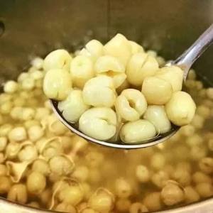 Premium Canned Lotus Seeds in Syrup for Importers and Dessert Manufacturers - Product Image 6