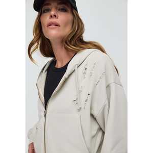 Sudadera con Detalles Desgastados - Product Image 5