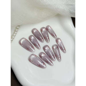 Mauve Serenade Press-On Nail: Elegante tonalità malva per nail art, decorazione per unghie facile da applicare - Product Image 1