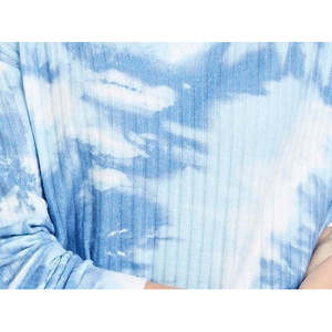 Comodo top blu in maglia a coste tie-dye di Crave Fame Junior, taglia extra small - Product Image 3