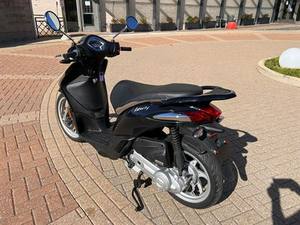 Nuovissima <span class=keywords><strong>Moto</strong></span> Fuoristrada Piaggio Liberty <span class=keywords><strong>50</strong></span> 2026 Pronta per la Spedizione in Tutto il Mondo - Product Image 3