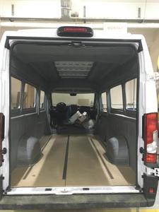 VKM-18 DUCATO INTÉRIEUR KIT THERMOFORME ABS PLASTIQUE ENSEMBLE DE GARNITURES POUR VÉHICULES COMMERCIAUX MOTO-HOMMES MINIBUSES AUTOS ET AUTOBUS - Product Image 3