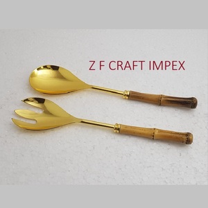 Ensemble de cuillères de service à salade en acier inoxydable de la meilleure qualité avec poignée en résine incrustée de laiton personnalisée - Product Image 5