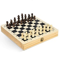 Nouveau jeu de société de fromages en bois de conception traditionnelle avec ensemble d'échecs anti-rayures noir et blanc ensemble de fromages internationaux