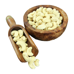 Nueces de anacardo al por mayor, suministradas en grandes lotes para una oferta constante y para socios comerciales - Product Image 4
