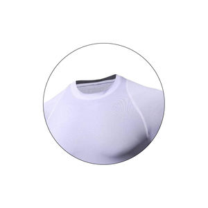 Bon marché Hommes Rash Guard Respirant Sur Mesure Offre Spéciale Confortable Top Tendance Active Wear Hommes Rash Guard avec le Meilleur Style - Product Image 2