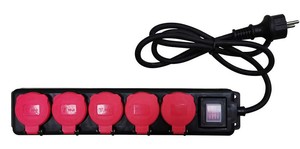 Multi-base resistente all'umidità a 5 prese con coperchio IP54 16A 1,5 m (Simon BM837604) - Product Image 1