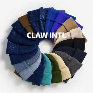 Chapeaux en tricot OEM de haute qualité à revers pour femmes Bonnet en tricot unisexe Chapeaux d'hiver personnalisés pour hommes Casquette en tricot à logo personnalisé - Product Image 4