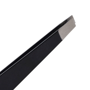 Pince à épiler inclinée de précision en acier inoxydable personnalisée de qualité supérieure pour l'épilation des poils fins, légère - Product Image 5