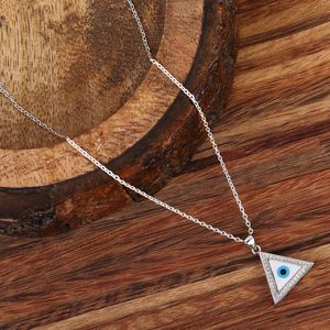 Colgante de Plata 925 con Ojo Turco y Triángulo Geométrico para Hombre y Mujer - Regalo para Hermana, Novio o Amiga - Product Image 5