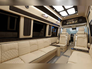 Camping-car de luxe d'occasion pas cher 2024 Benz Classe B, châssis en acier haute résistance, suspension pneumatique, tout-terrain, camping, noir - Product Image 3