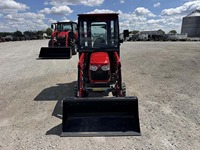 Tracteur Massey Ferguson GC1723E avec de fortes performances de travail, tracteur compact à prix compétitif