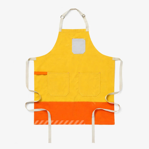 Delantal de Lona Negro y Naranja, Tejido Resistente, Reutilizable, Estilo Simple con Bolsillos, Lavable a Máquina, para Artículos de Limpieza - Product Image 4