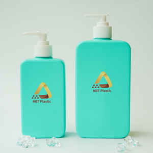 Usine du Vietnam ensemble de bouteilles en plastique OEM élégantes pour shampooing et nettoyant pour le visage 300ml et 600ml étanchéité de pompe à mousse - Product Image 5