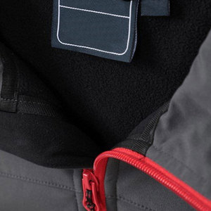 Veste Softshell légère pour hommes Fermeture à glissière en toile de qualité Longue hiver à capuche Nouveau design Technique de teinture unie Taille personnalisée - Product Image 6