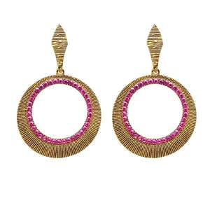 Pendientes colgantes finos Kriaa chapados en oro antiguo con piedra austriaca Rosa modelo 1312018F - Product Image 1