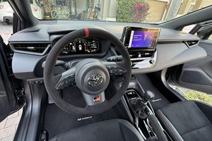 H&S USED 2023 TOYOTA GR COROLLA MORIZO EDITION 18-INCH 1.6L TURBOCHARGED I3 Véhicule d'occasion propre - Product Image 2