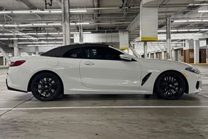 2022 M850i xDrive Convertible Low Mileage Sound Engine AUTOMATIC Transmission <b>Panoramic</b> roof LED lights Ready to Ship - Product Image 4