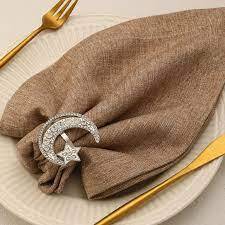 Anneaux de serviette modernes Starburst Shine pour mariages Porte-serviettes en métal pour occasions spéciales - Product Image 4