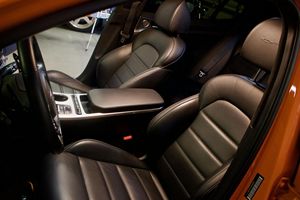 Oferta Única 2021 para Stinger GT Limited Edición Naranja Neón, Sedán V6 Twin Turbo con Tracción en las Cuatro Ruedas, Asientos de Cuero en Venta - Product Image 5