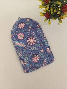 Beau sac à bijoux matelassé léger en tissu de coton écologique bleu foncé, fermeture à glissière réutilisable, bloc à main imprimé multifonction - Product Image 3