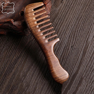 Peignes à barbe en bambou en bois pour cheveux et barbe pour hommes Peigne en bois naturel fait à la main - Product Image 2